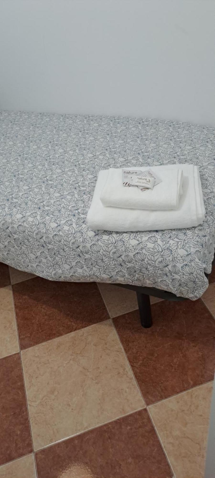 Patio Andalusi Junto A La Vina Lejlighed Cádiz Eksteriør billede